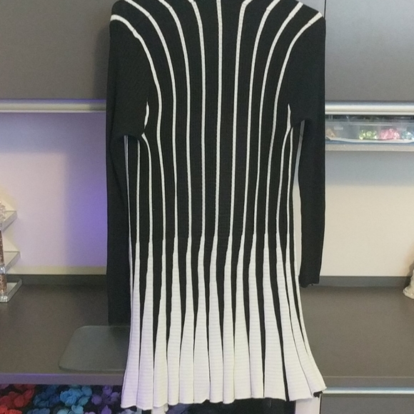 Belldini Black & White Womens Cardigan - Picture 2 of 3